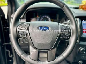 Xe Ford Everest Titanium 2.0L 4x4 AT 2019