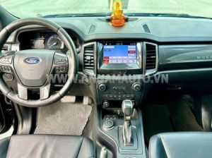 Xe Ford Everest Titanium 2.0L 4x4 AT 2019