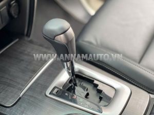 Xe Toyota Fortuner 2.4G 4x2 AT 2020