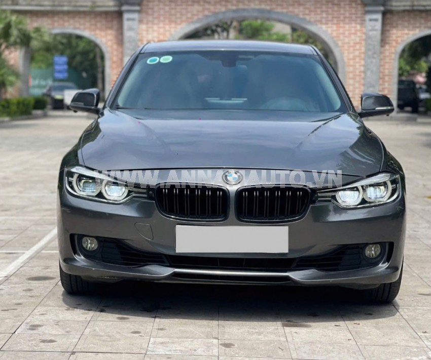 BMW 3 Series 320i