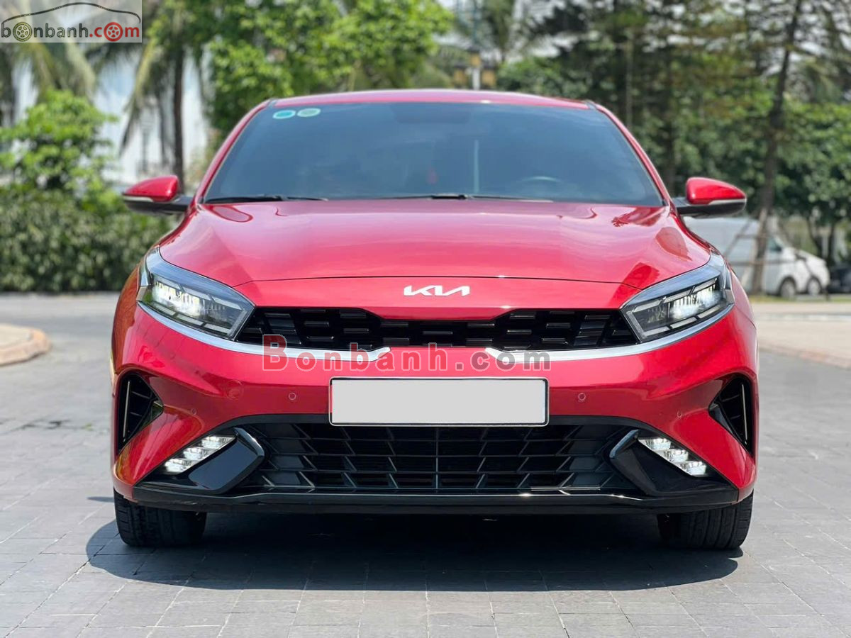 Kia K3 Premium 1.6 AT