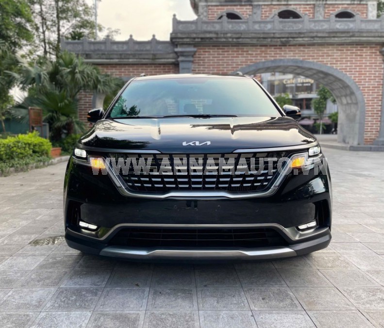 Kia Carnival Premium 2.2D