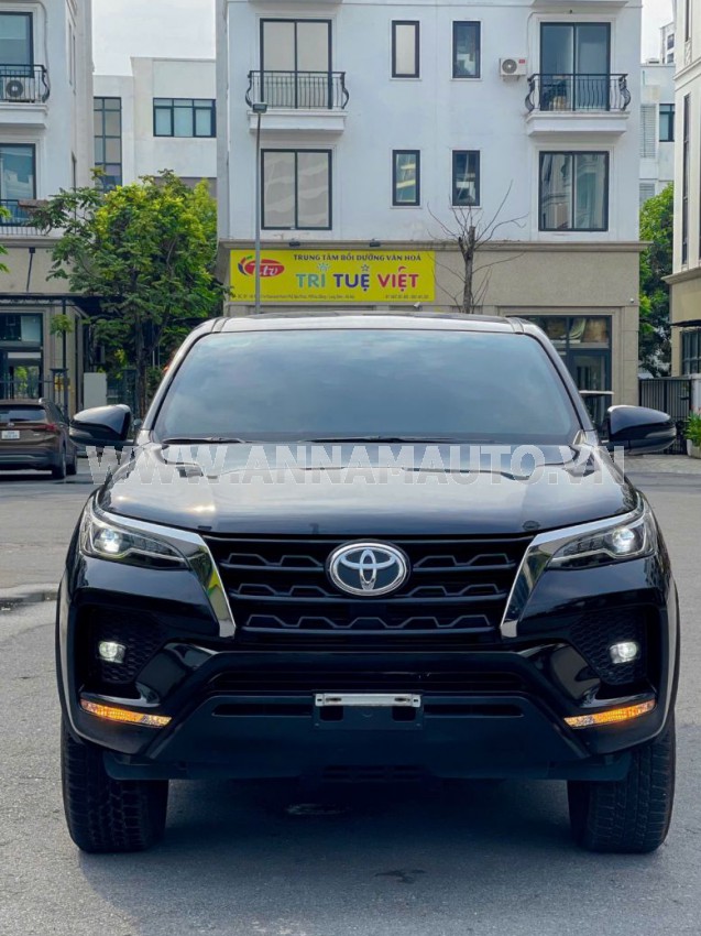 Toyota Fortuner 2.4L 4x2 AT