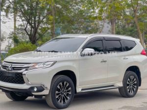 Xe Mitsubishi Pajero Sport 3.0G 4x2 AT 2017
