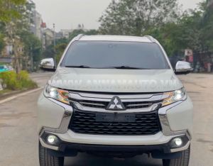 Xe Mitsubishi Pajero Sport 3.0G 4x2 AT 2017