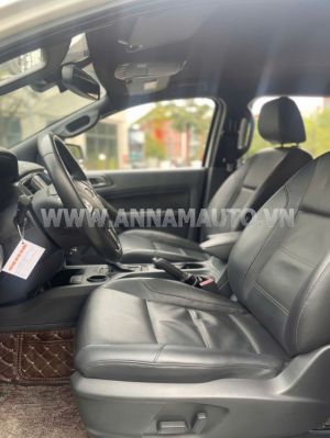 Xe Ford Everest Titanium 2.2L 4x2 AT 2016