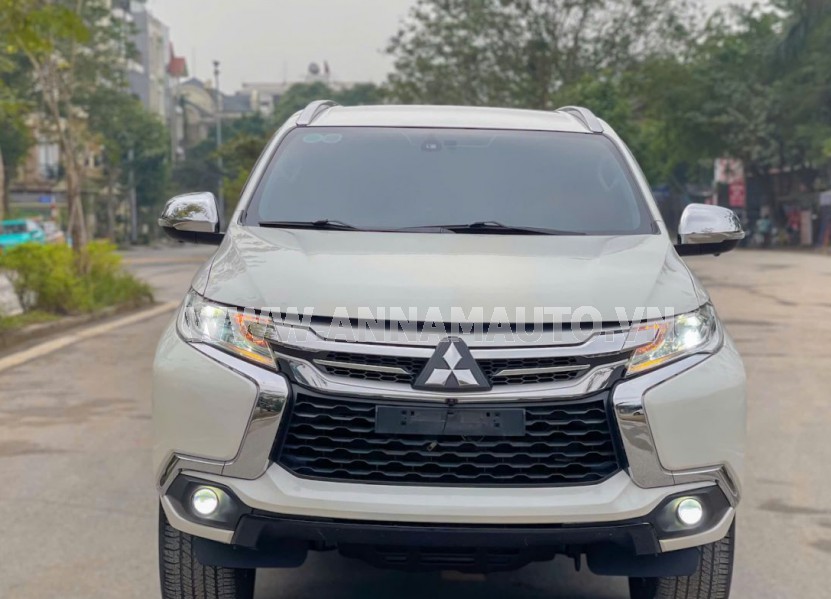 Mitsubishi Pajero Sport 3.0G 4x2 AT 2017