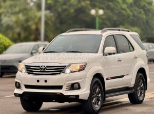 Xe Toyota Fortuner TRD Sportivo 4x4 AT 2015