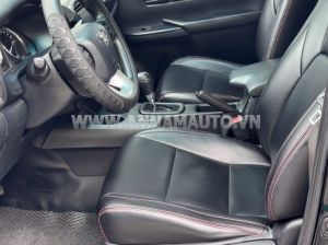 Xe Toyota Hilux 2.4L 4x2 AT 2021