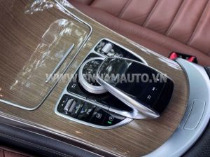 Xe Mercedes Benz GLC 250 4Matic 2018